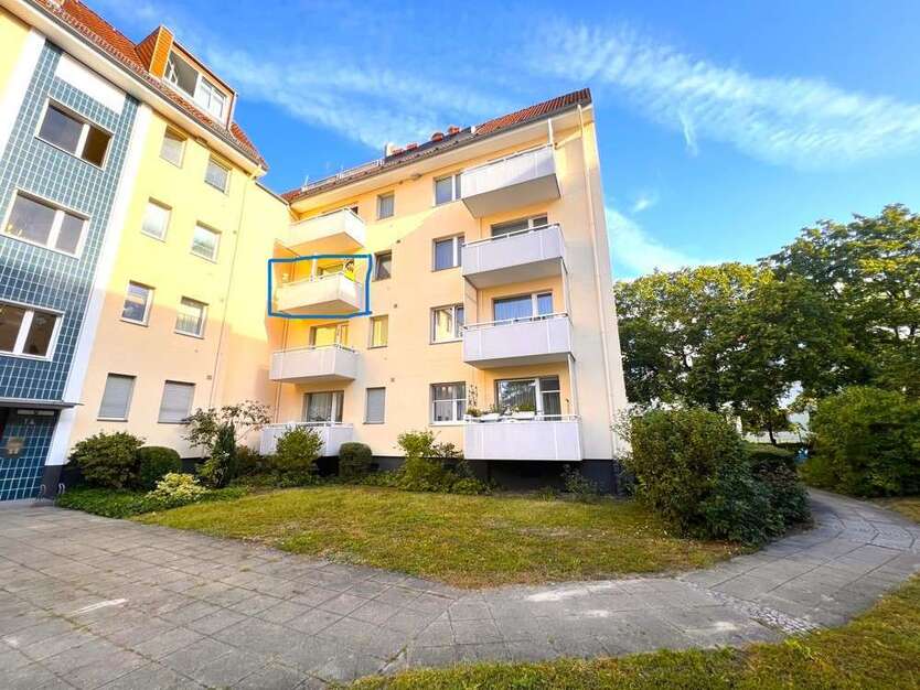 Wohnung zum Kaufen in Berlin Hakenfelde 99.000 € 34 m²