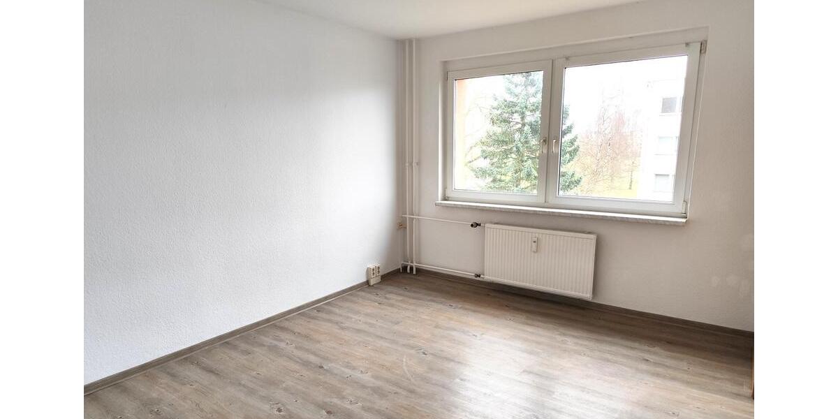 Etagenwohnung Triptis - 2 Zimmer, 43 m&sup2;, 260&euro; | Angebot:26398124