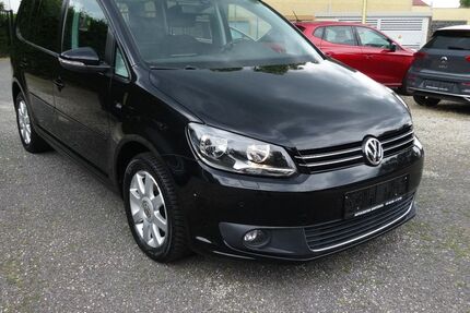 VW Touran 144.158 km 11.800 &euro; Groitzsch 04539