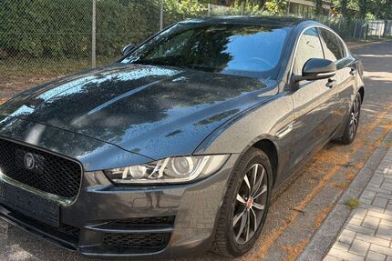 Jaguar XE 141.912 km 7.450 &euro; Breisach am Rhein 79206