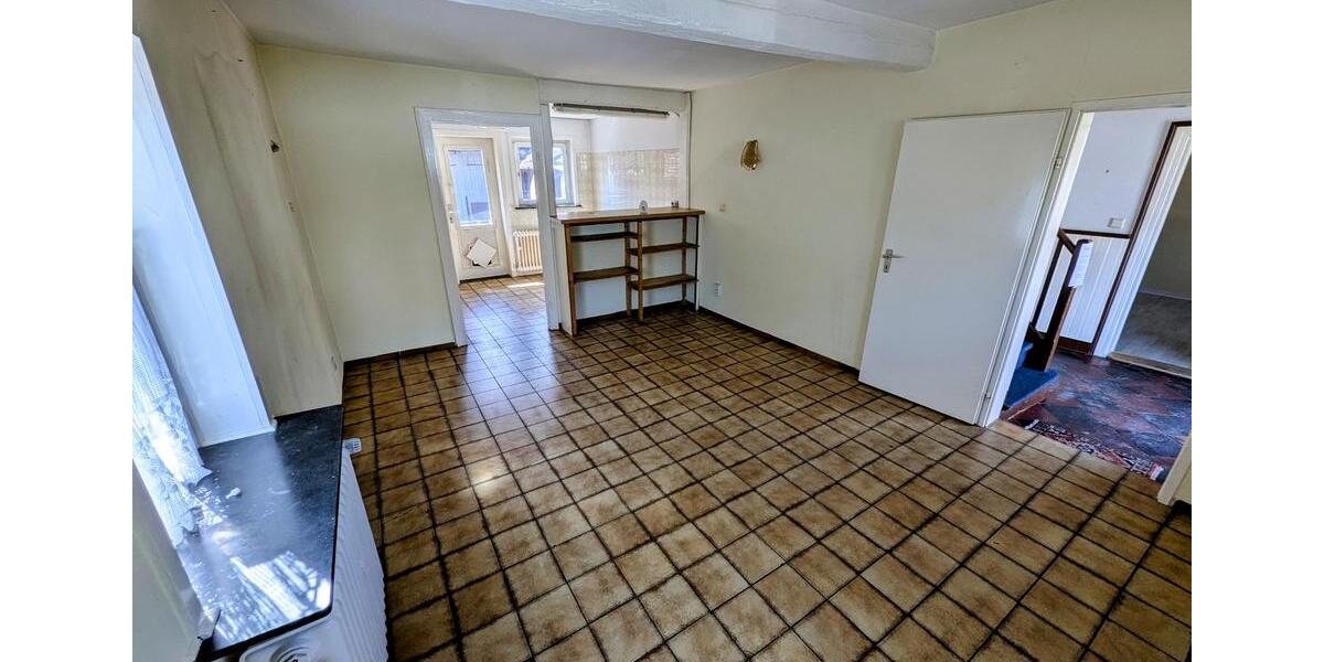 Bauernhaus, Landhaus Ortenberg - 6 Zimmer, 100 m&sup2;, 160.000&euro; | Angebot:26954707