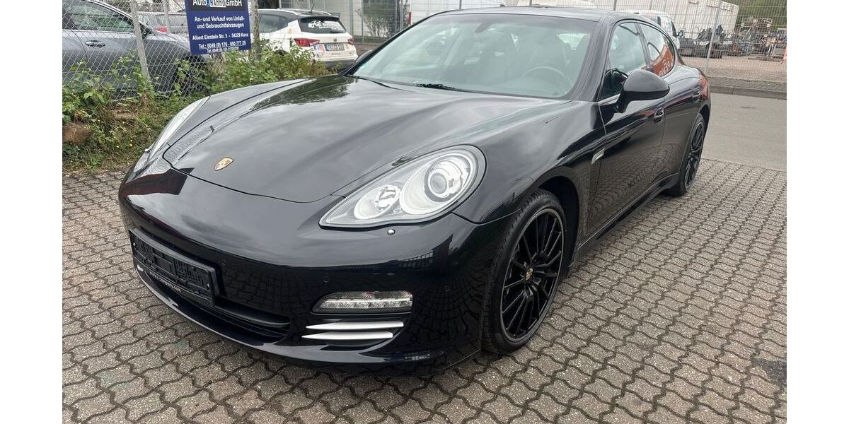 Porsche Panamera 138.000 km 23.990 &euro; Konz 54329