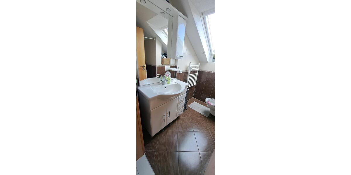 Dachgeschoßwohnung Emmendingen - 3 Zimmer, 75 m&sup2;, 320.000&euro; | Angebot:26289222