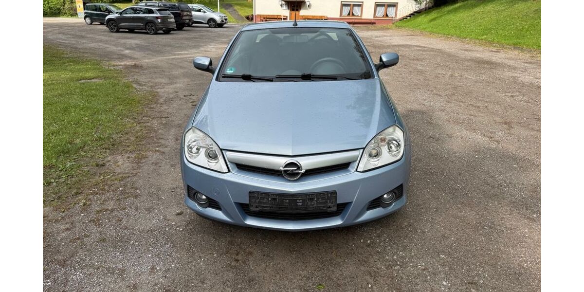 Opel Tigra 119.000 km 2.800 &euro; Balingen 72336