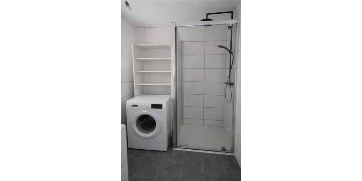 Einfamilienhaus Bad Königshofen im Grabfeld - 8 Zimmer, 196 m&sup2;, 1.100&euro; | Angebot:25725357