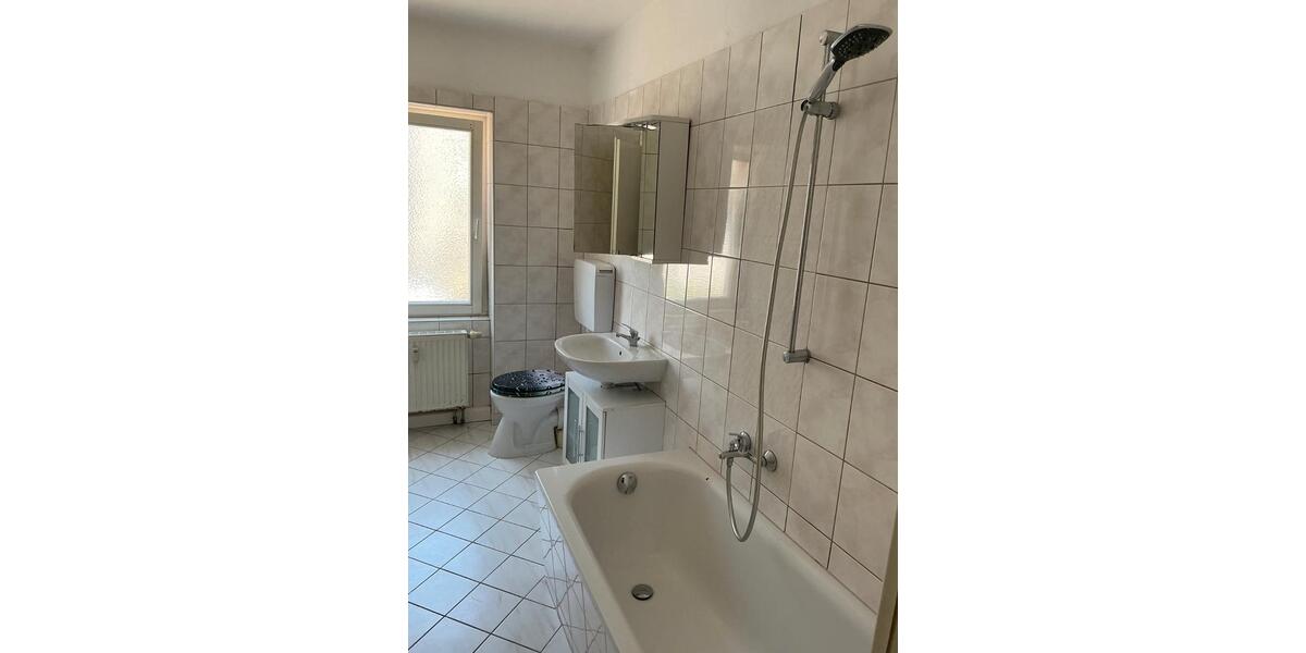 Dachgeschoßwohnung Baden-Baden Baden - 3 Zimmer, 74 m&sup2;, 815&euro; | Angebot:26366204