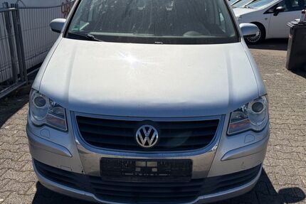 VW Touran 290.000 km 1.750 &euro; Neu-Ulm 89231