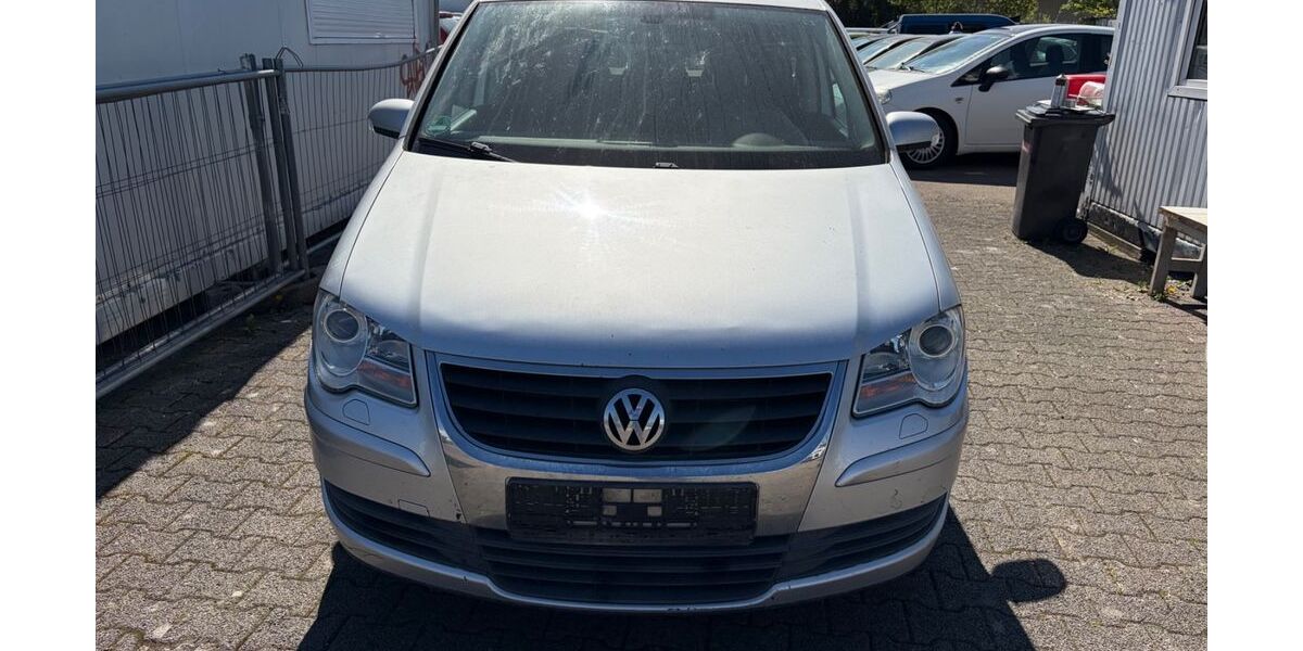 VW Touran 290.000 km 1.750 &euro; Neu-Ulm 89231