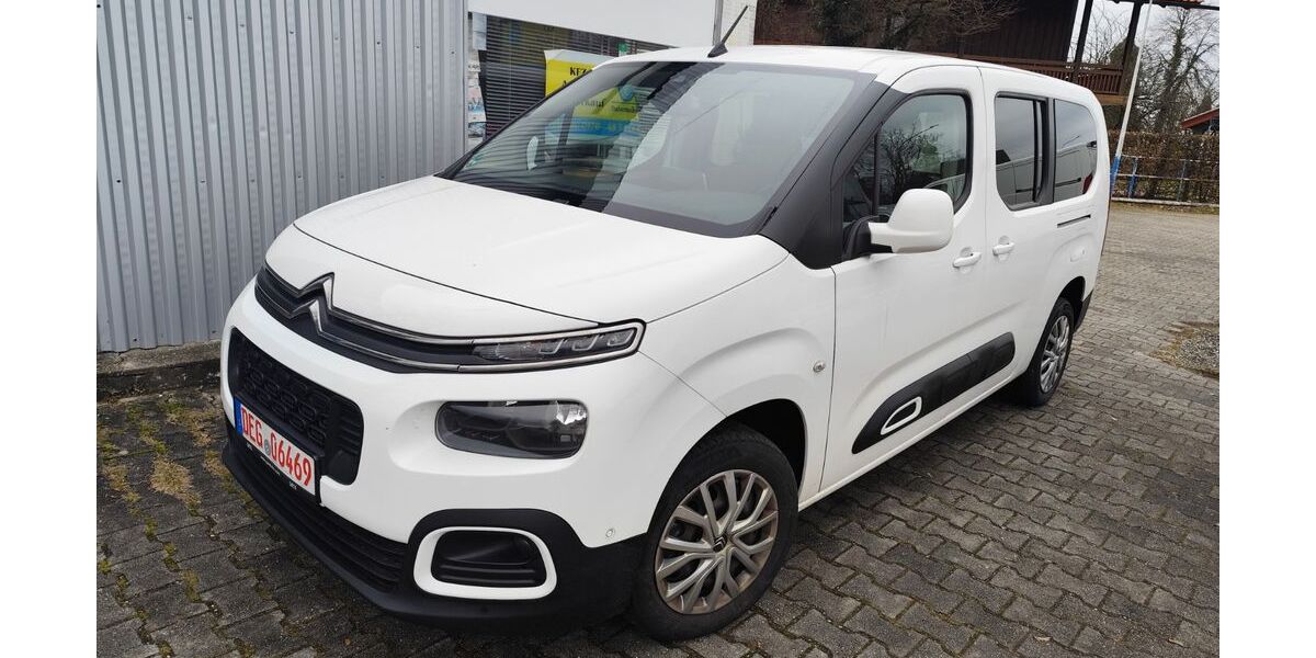 Citroen Berlingo 120.000 km 12.999 &euro; Langenisarhofen 94554
