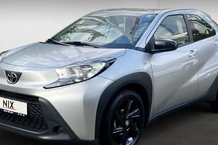 Toyota Aygo (X) 16.400 km 13.990 &euro; Offenbach 63071