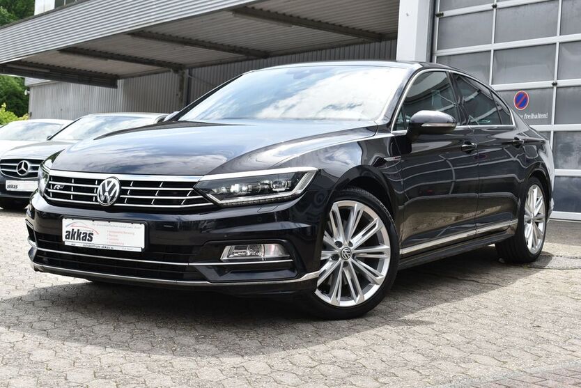 VW Passat 156.000 km 19.900 € Bad Vilbel 61118