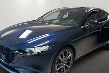 Mazda 3 61.700 km 18.890 € München 80339