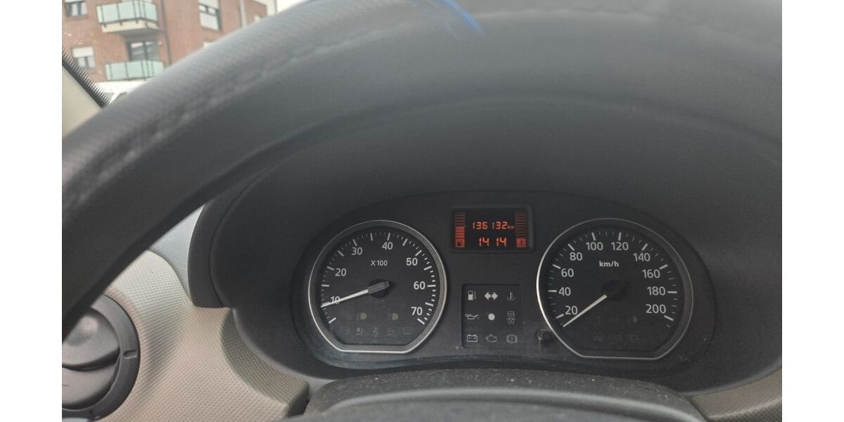 Dacia Sandero 134.000 km 1.150 &euro; Goldenstedt 49424