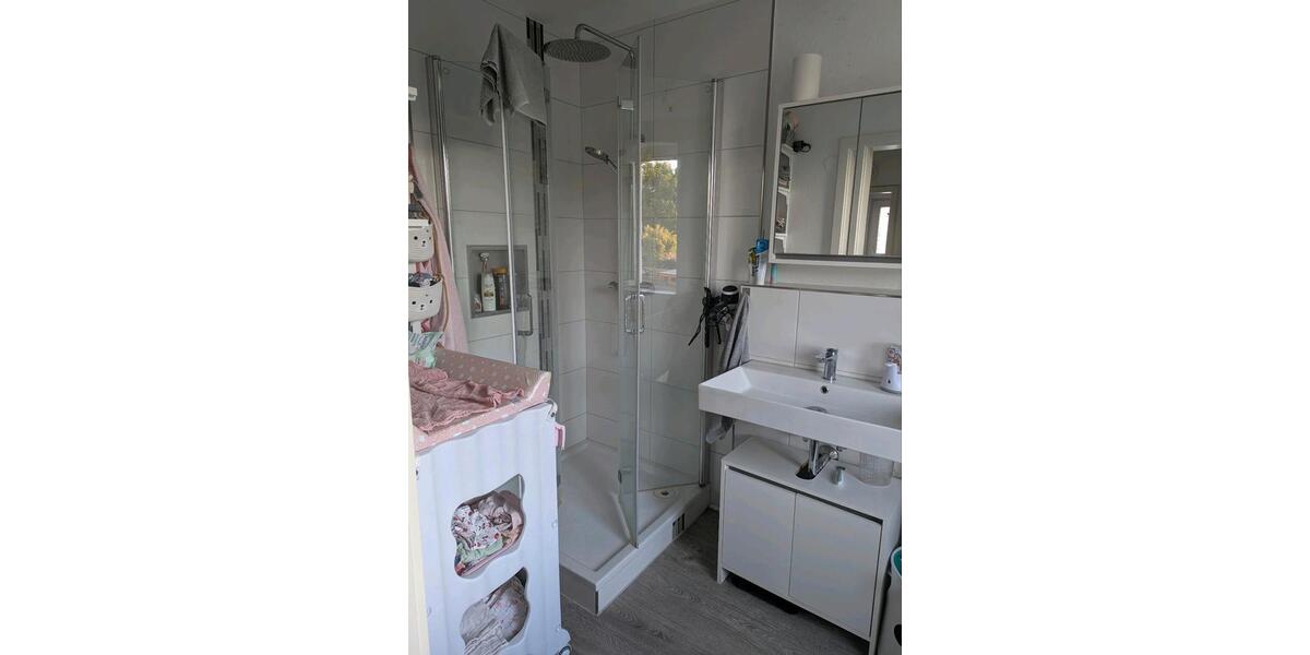 Doppelhaushälfte Schwalmstadt - 5.5 Zimmer, 100 m&sup2;, 165.000&euro; | Angebot:27068608