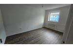 In dieser schönen 2,5-Zi.-Whg. ist Wohlfühlen angesagt: Genießen Sie die Sonne auf Ihrem Balkon!