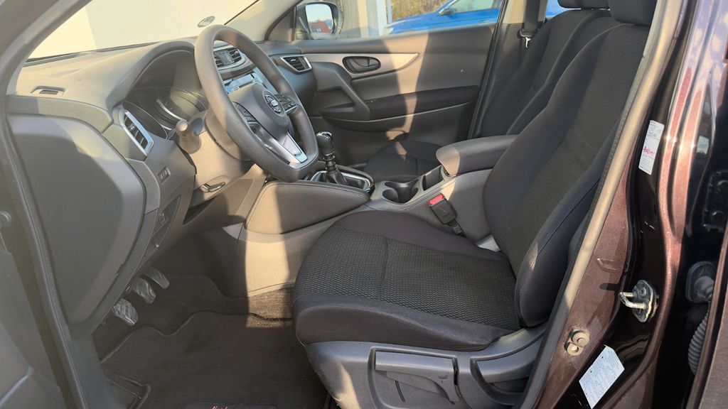 Nissan Qashqai 177.000 km 9.500 &euro; Waldstetten 89367