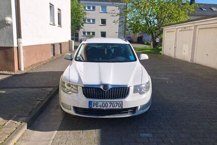 Skoda Superb 284.000 km 4.600 &euro; Paderborn 33106