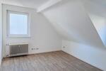 Dachgeschoßwohnung Marburg - 4 Zimmer, 80 m&sup2;, 780&euro; | Angebot:25431433