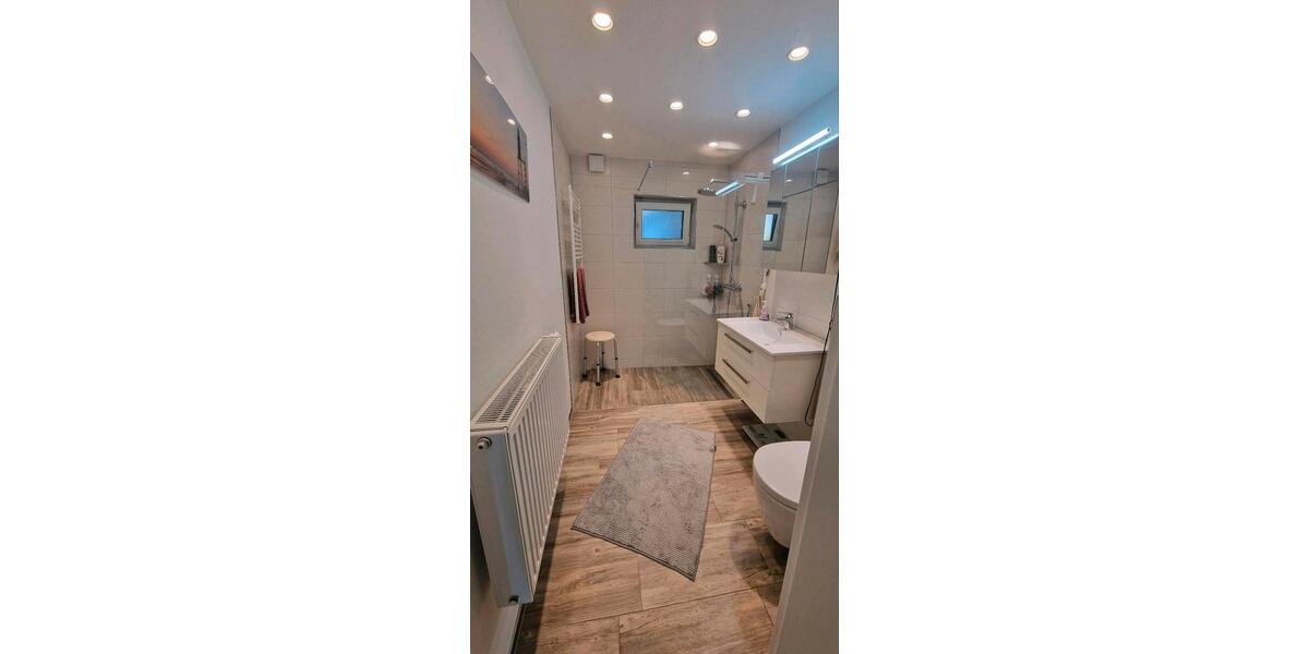 Erdgeschoßwohnung Salem - 3 Zimmer, 100 m&sup2;, 990&euro; | Angebot:26336112