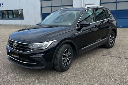 VW Tiguan 115.000 km 17.900 &euro; Niedereschach 78078