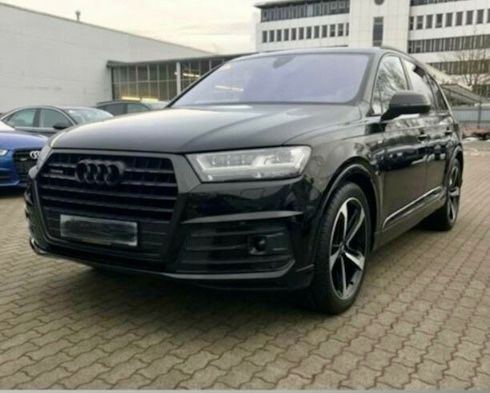 Q7
