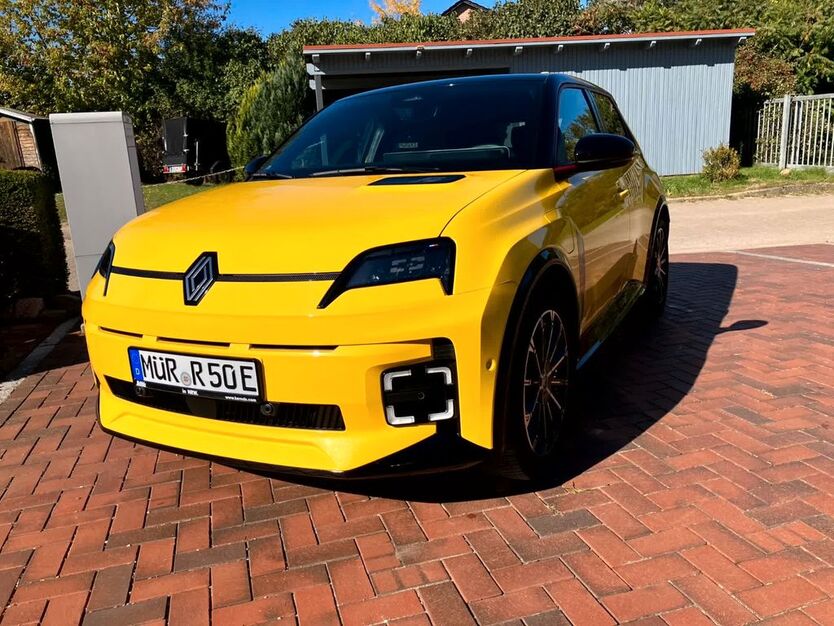 Renault R 5 4.500 km 30.490 € Waren 17192