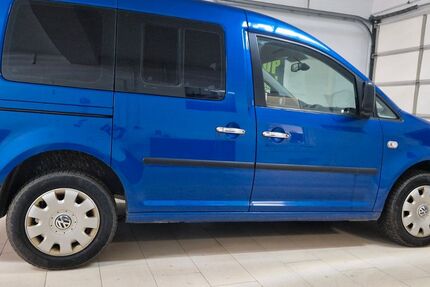 VW Caddy 245.000 km 3.999 &euro; Dresden 01139