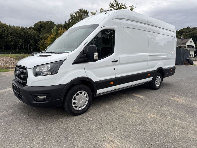 Ford Transit 64.000 km 21.950 € Halsenbach 56283