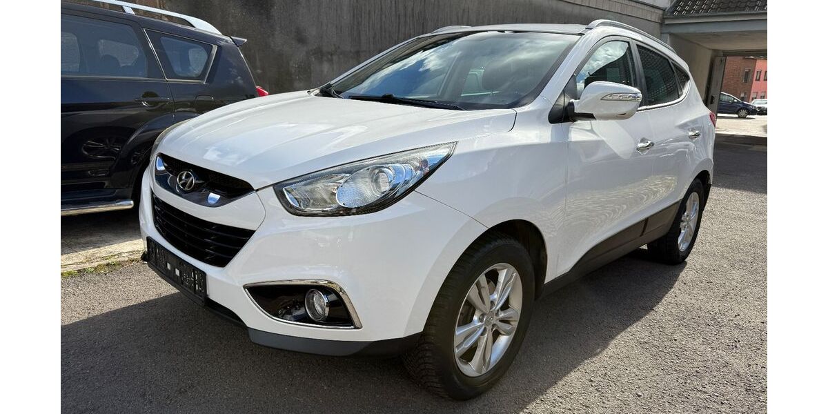 Hyundai ix35 153.200 km 7.600 &euro; Saarbrücken - Burbach 66115