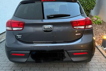 Kia Rio 30.000 km 13.500 € Hagen 58135