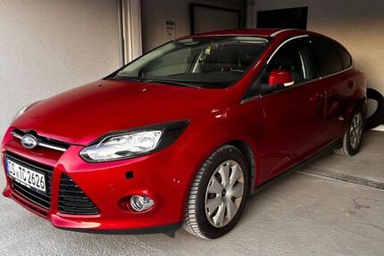 Ford Focus 185.000 km 5.499 € Hüfingen 78183