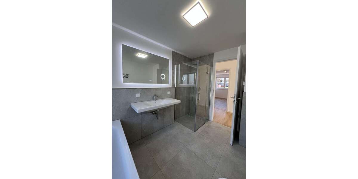 Etagenwohnung Baden-Baden Baden - 3 Zimmer, 73 m&sup2;, 1.100&euro; | Angebot:27116345