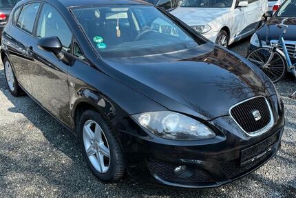 Seat Leon 240.000 km 2.289 &euro; Fürth 90763