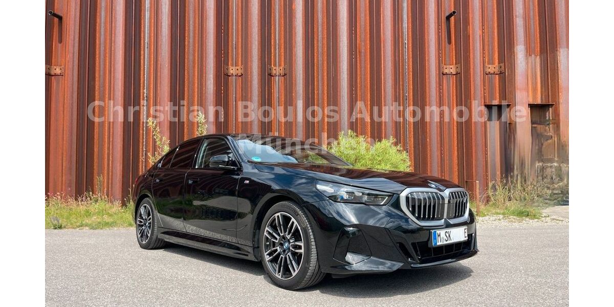 BMW i5 33.500 km 51.190 &euro; München 80797