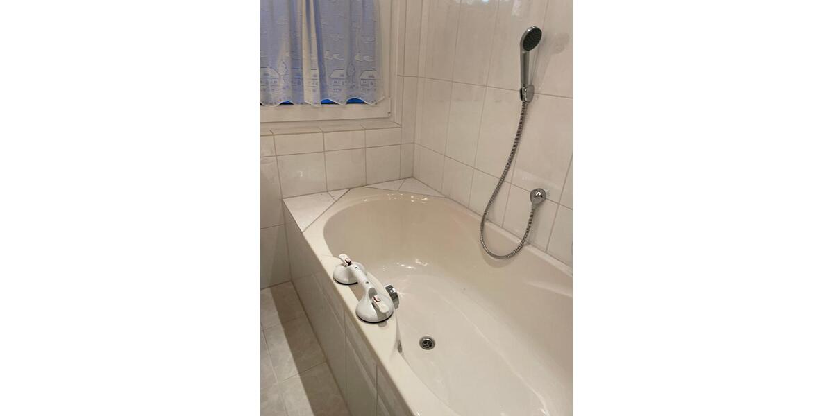 Einfamilienhaus Heubach - 7 Zimmer, 170 m&sup2;, 1.400&euro; | Angebot:26211752