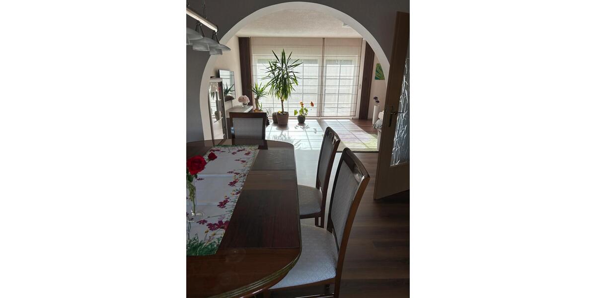 Doppelhaushälfte Greußen - 4 Zimmer, 118 m&sup2;, 296.000&euro; | Angebot:27127866