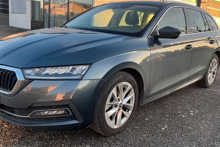 Skoda Octavia 260.000 km 11.600 &euro; Bad Rappenau OT Obergimpern 74906