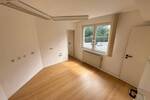 Etagenwohnung Gelsenkirchen Feldmark - 9 Zimmer, 169 m&sup2;, 1.490&euro; | Angebot:26853818