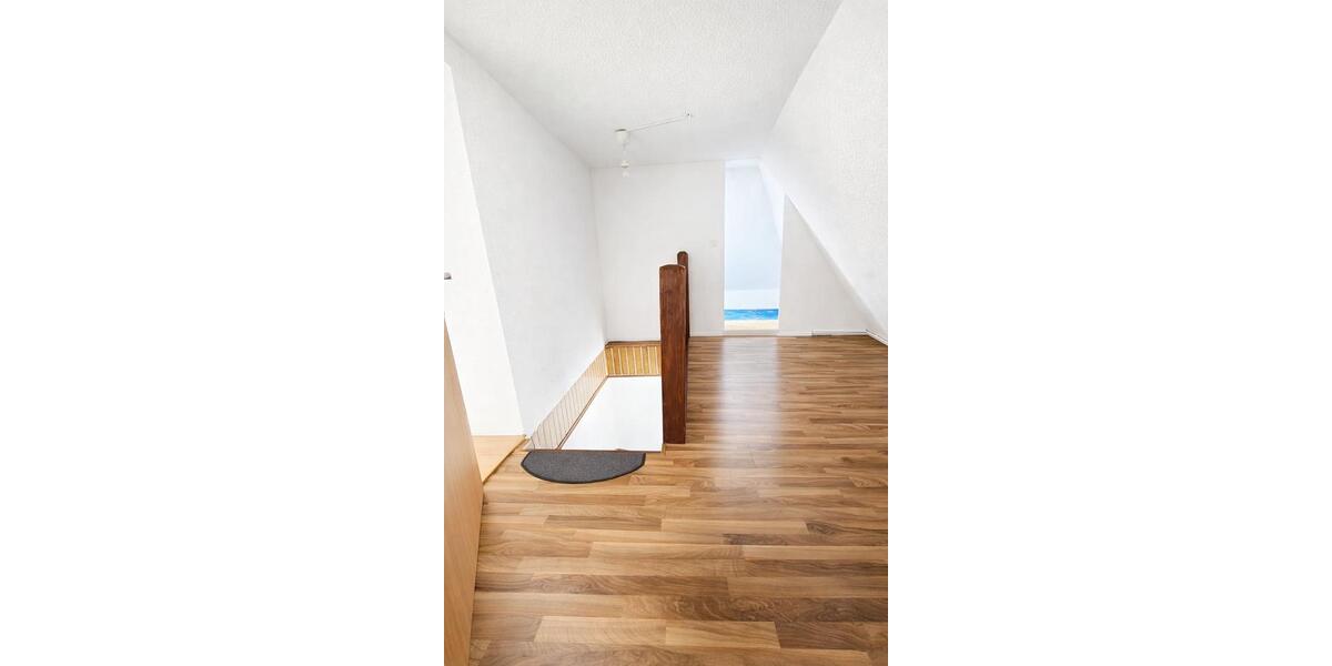 Etagenwohnung Glückstadt - 4.5 Zimmer, 103 m&sup2;, 1.100&euro; | Angebot:26223749