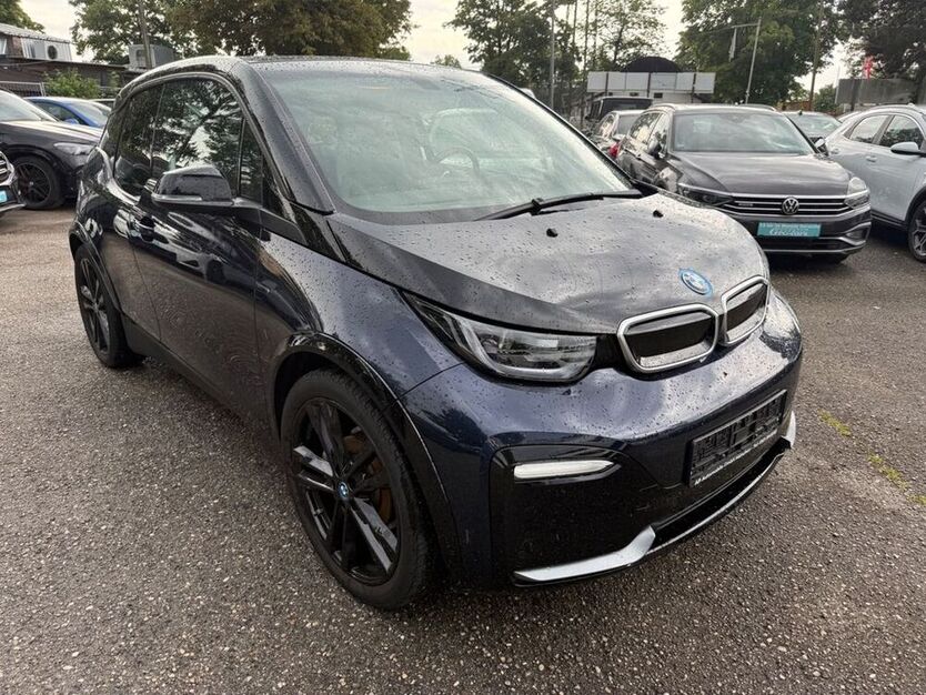 i3