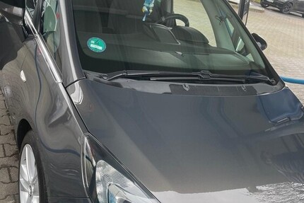 Opel opel zafira tourer 177.973 km 8.000 &euro; Frankfurt 