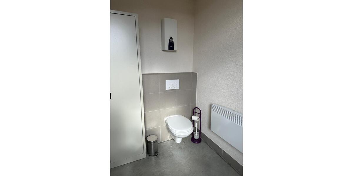 Gewerbeobjekt Selters (Taunus) - 1.600&euro; | Angebot:25262197