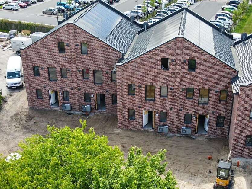 Haus zum Mieten in Apen 1.675 € 143 m²