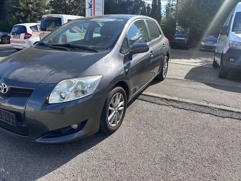 Auris