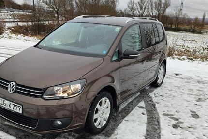 VW Touran 197.500 km 8.800 &euro; Schwalmstadt 34613