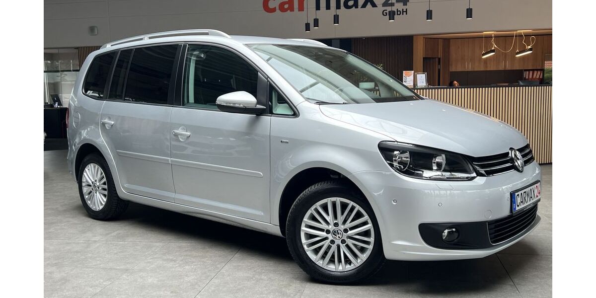 VW Touran 160.400 km 8.440 &euro; Cadolzburg bei Nürnberg 90556