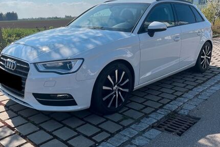 Audi A3 213.000 km 8.900 &euro; Lauingen (Donau) 89415