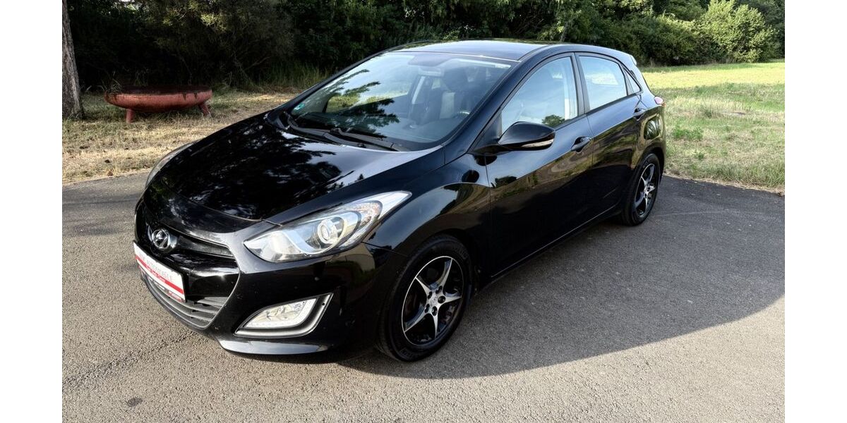 Hyundai i30 85.500 km 9.490 &euro; Erfurt 99095