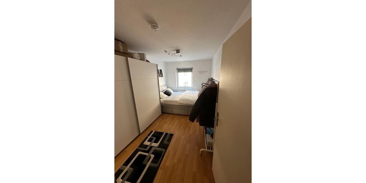 Erdgeschoßwohnung Zwickau - 2 Zimmer, 67 m&sup2;, 435&euro; | Angebot:26021815