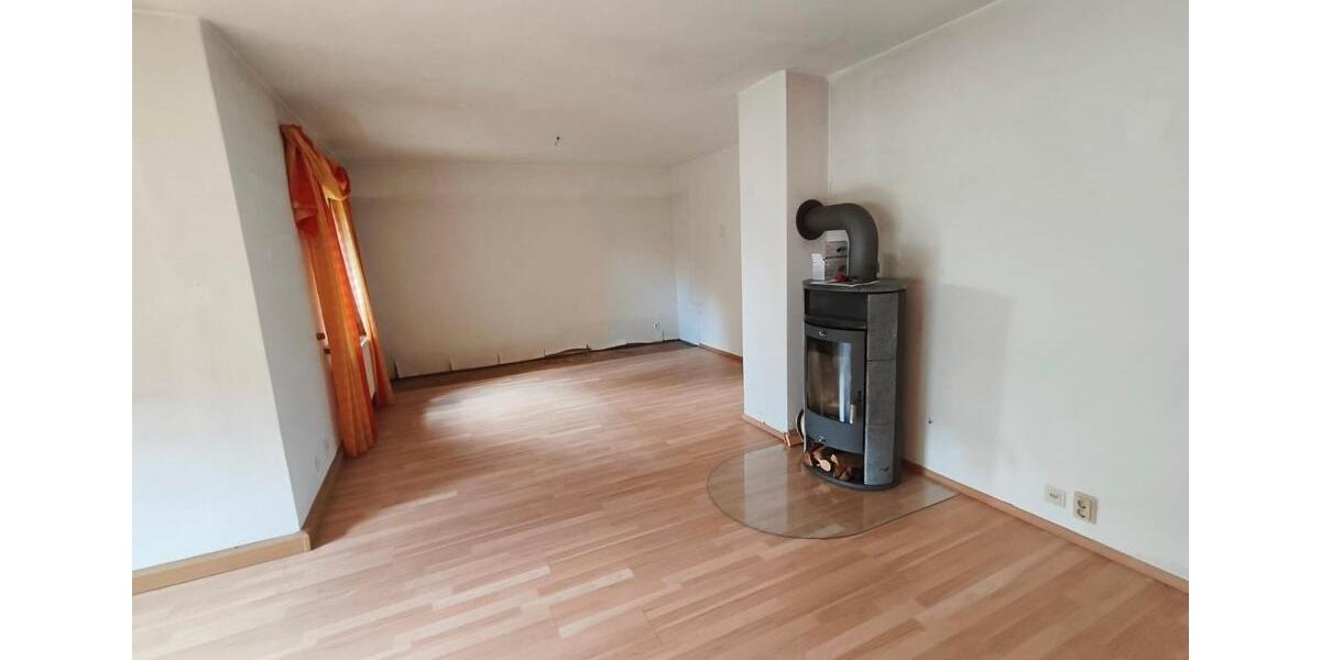 Reihenhaus Chemnitz Adelsberg - 4 Zimmer, 160 m&sup2;, 159.000&euro; | Angebot:27005804